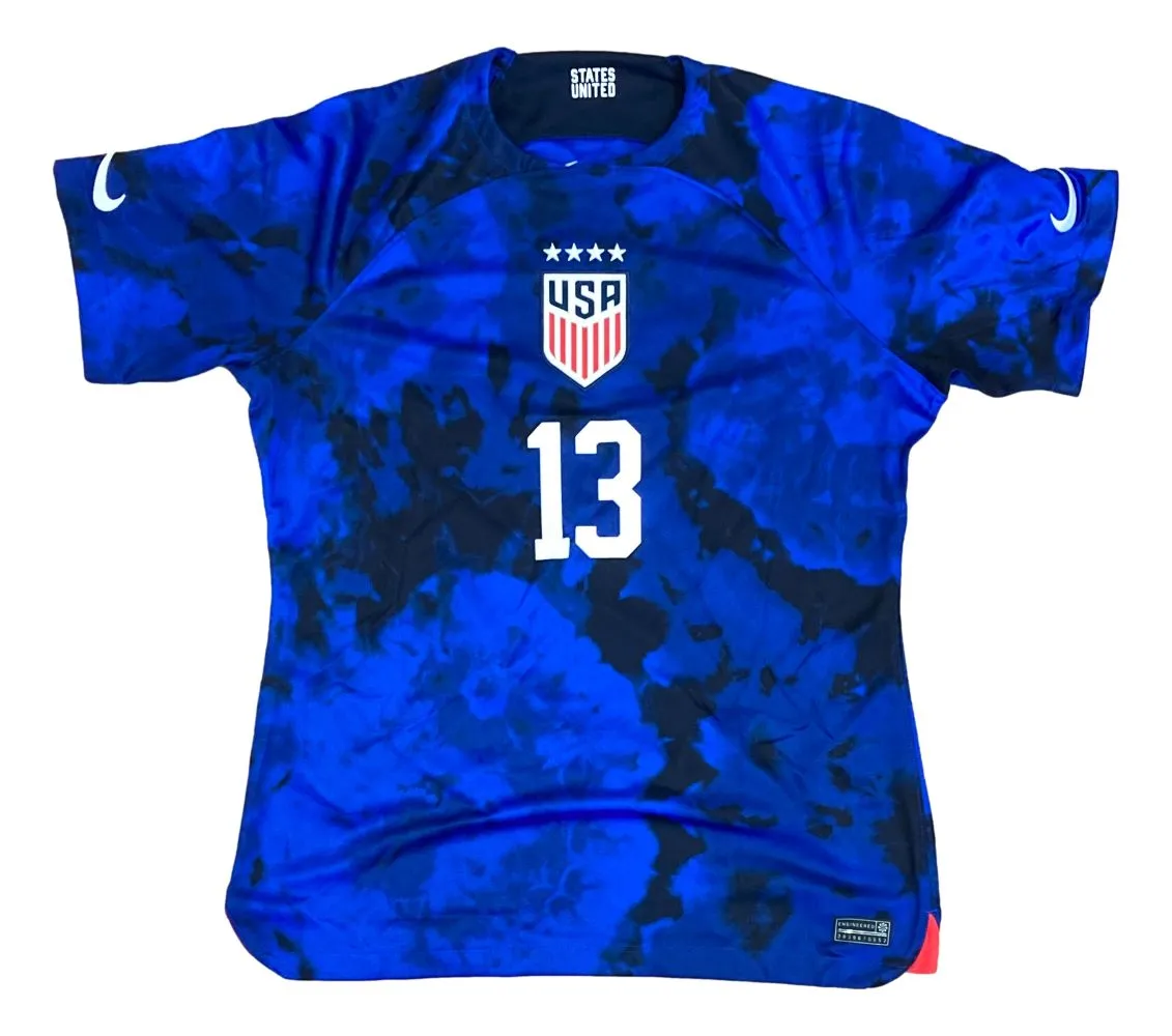 Alex Morgan Signed 2022/23 Nike USA Women's Away Soccer Jersey BAS