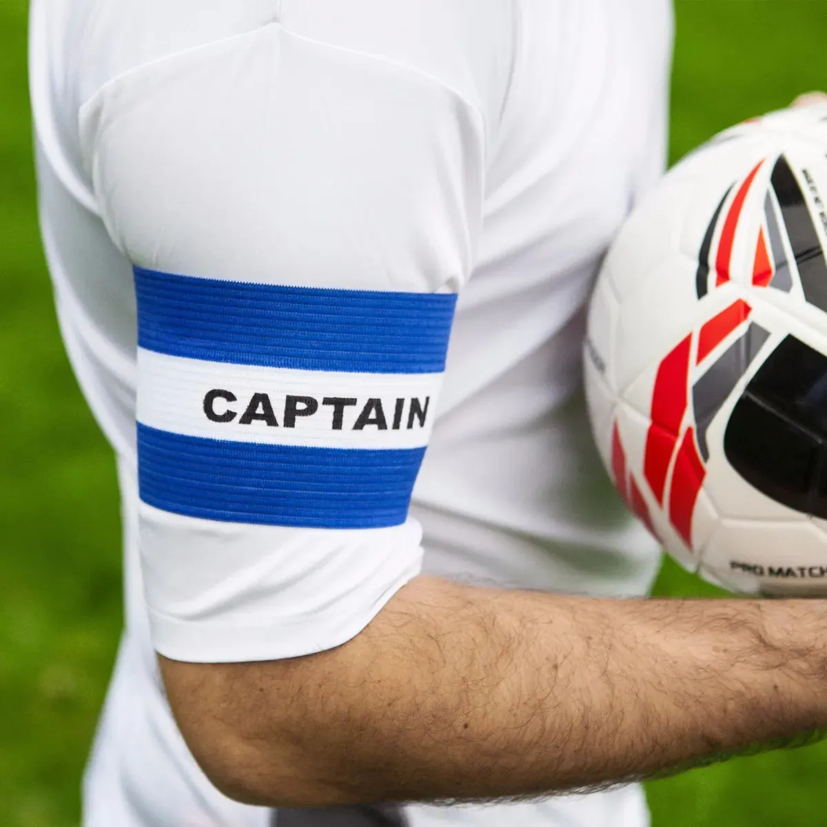 CAPTAIN ARMBAND