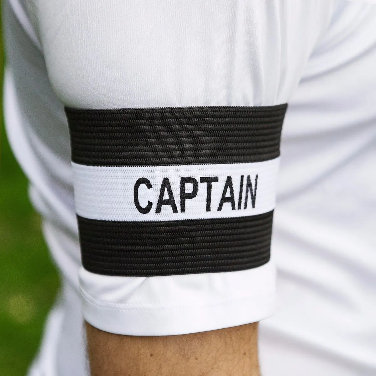 CAPTAIN ARMBAND