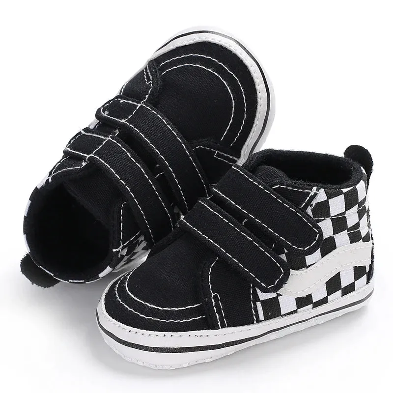 Classic Canvas Sneakers for Boys and Girls Great First Walking Shoes (0-18M)