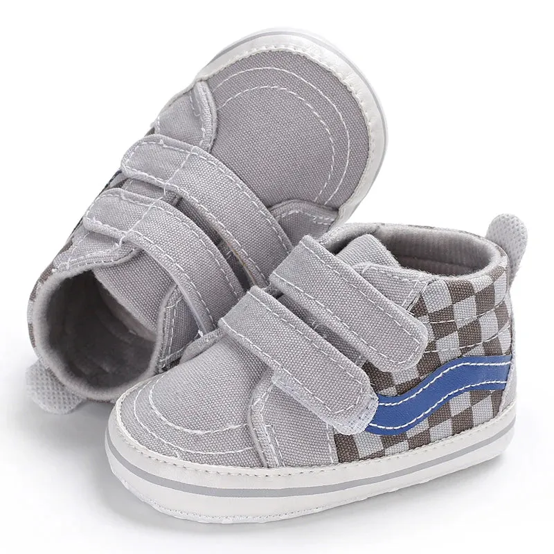 Classic Canvas Sneakers for Boys and Girls Great First Walking Shoes (0-18M)