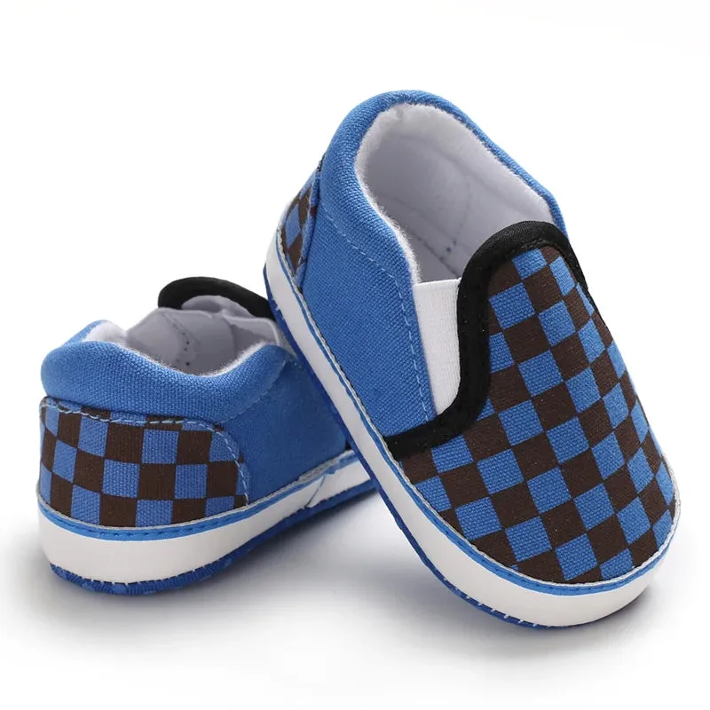 Classic Canvas Sneakers for Boys and Girls Great First Walking Shoes (0-18M)