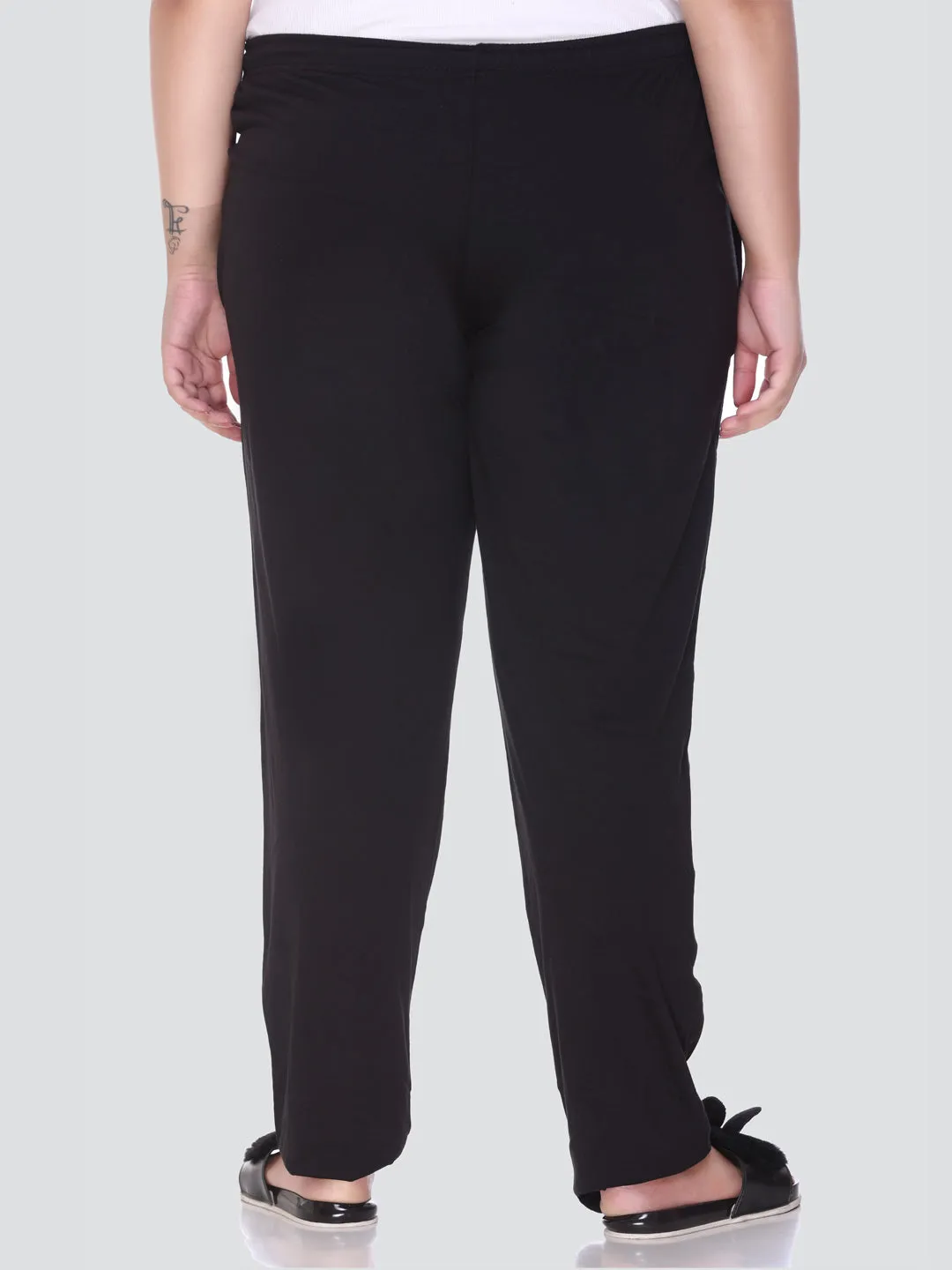 Cotton Trackpants For Women With One Side Zip Pocket - Black