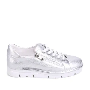 Django & Juliette Women's Elos in Silver Croc