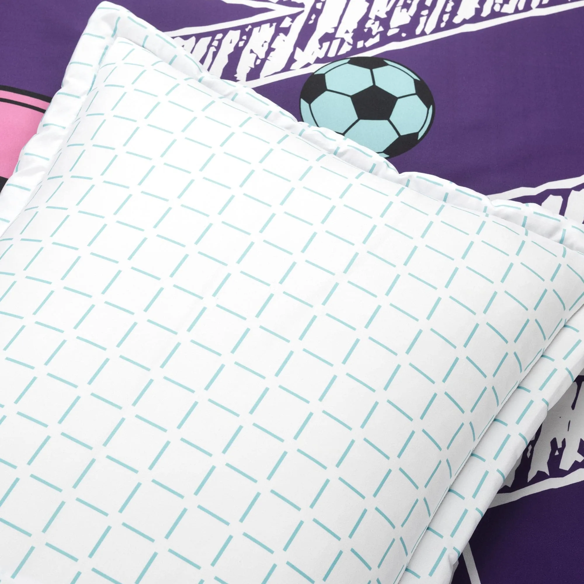 Girls Soccer Kick Comforter Set