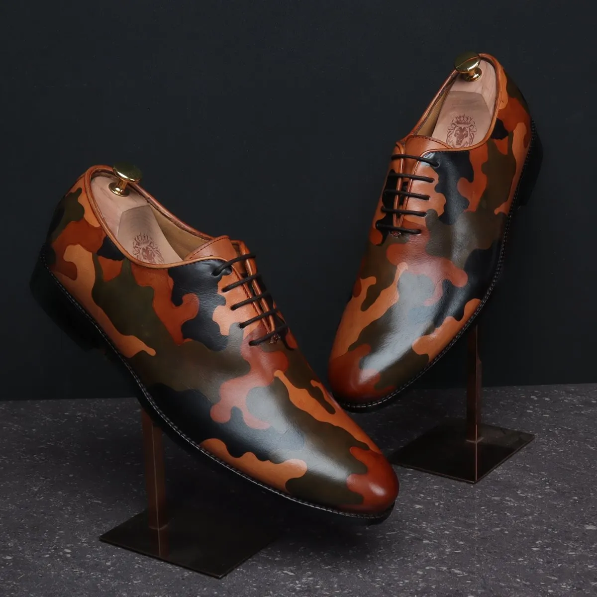 Hand painted ARMY colors on leather one piece(whole cut) brogue shoe By Brune & Bareskin