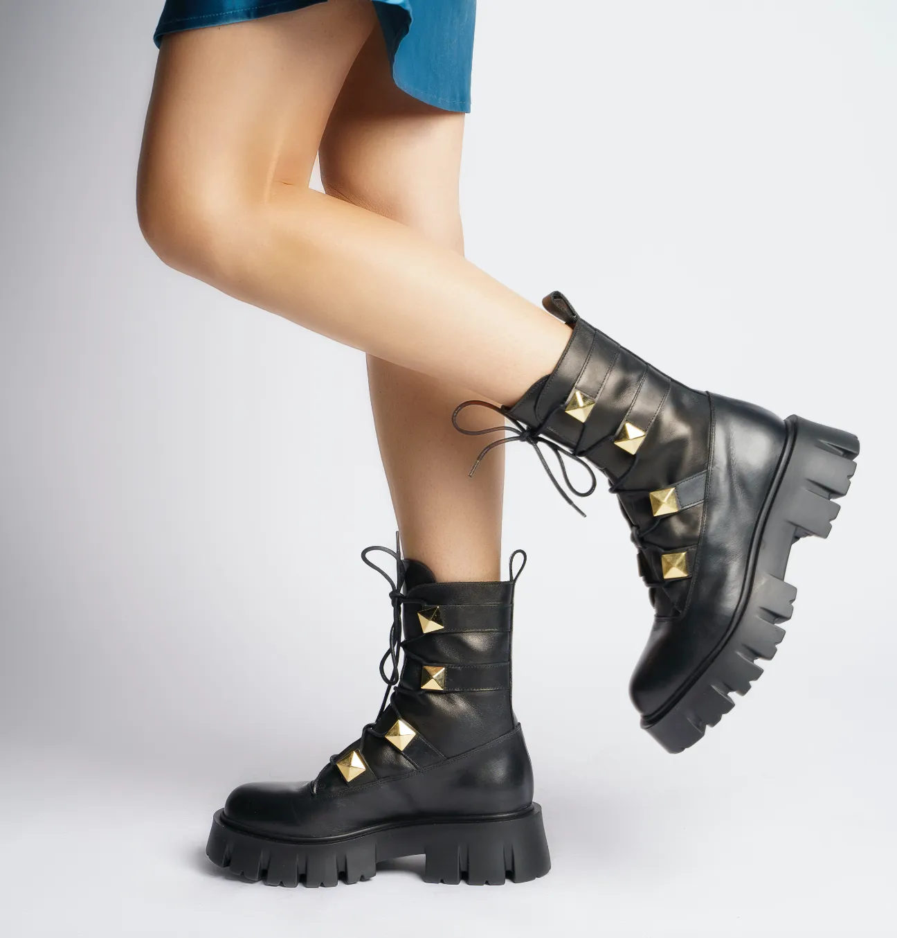 Mako Pyramid Studs Combat Boots