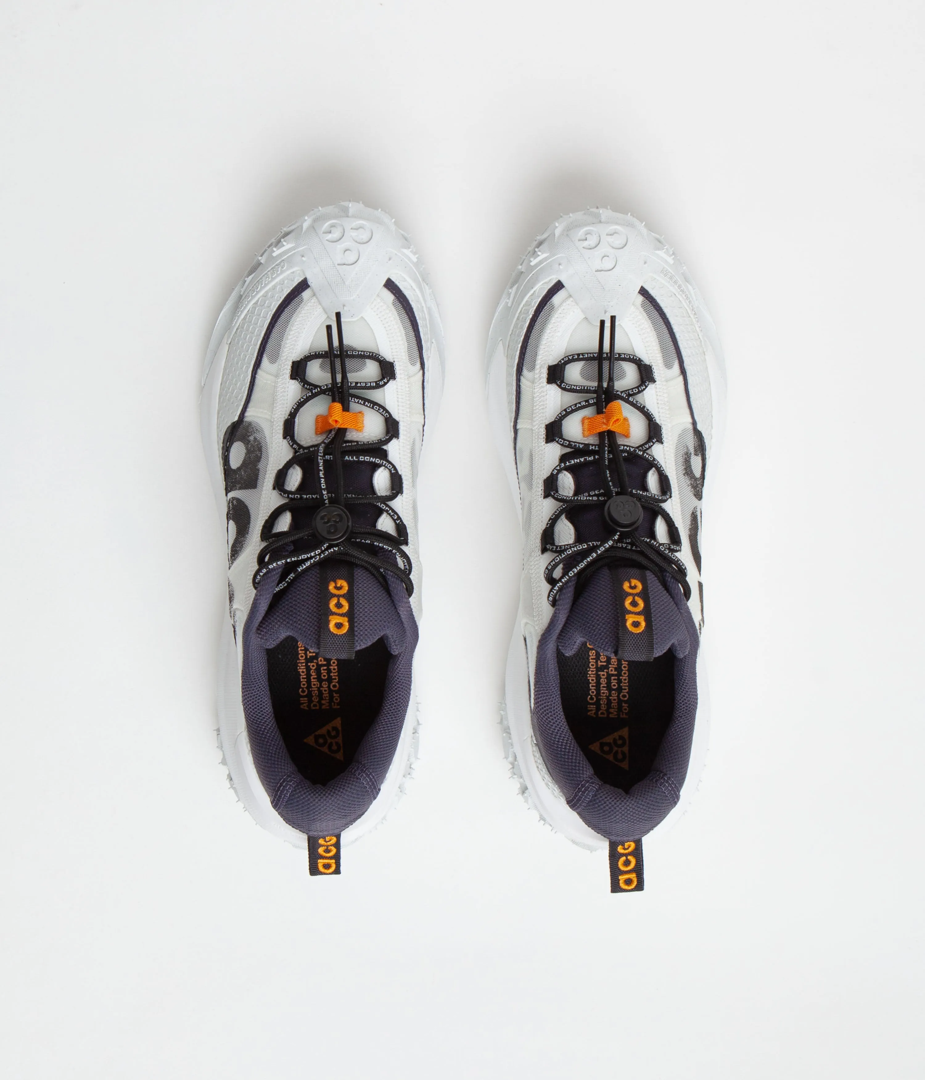 Nike ACG Mountain Fly 2 Low Shoes - Gridiron / Black - Summit White - Summit White