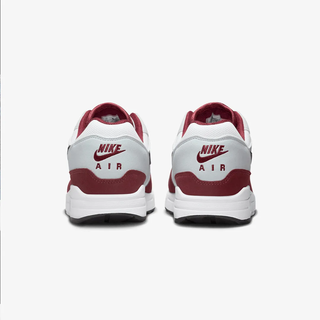 Nike | AIR MAX 1  { WHITE/BLACK-DARK TEAM RED-PURE PLATINUM