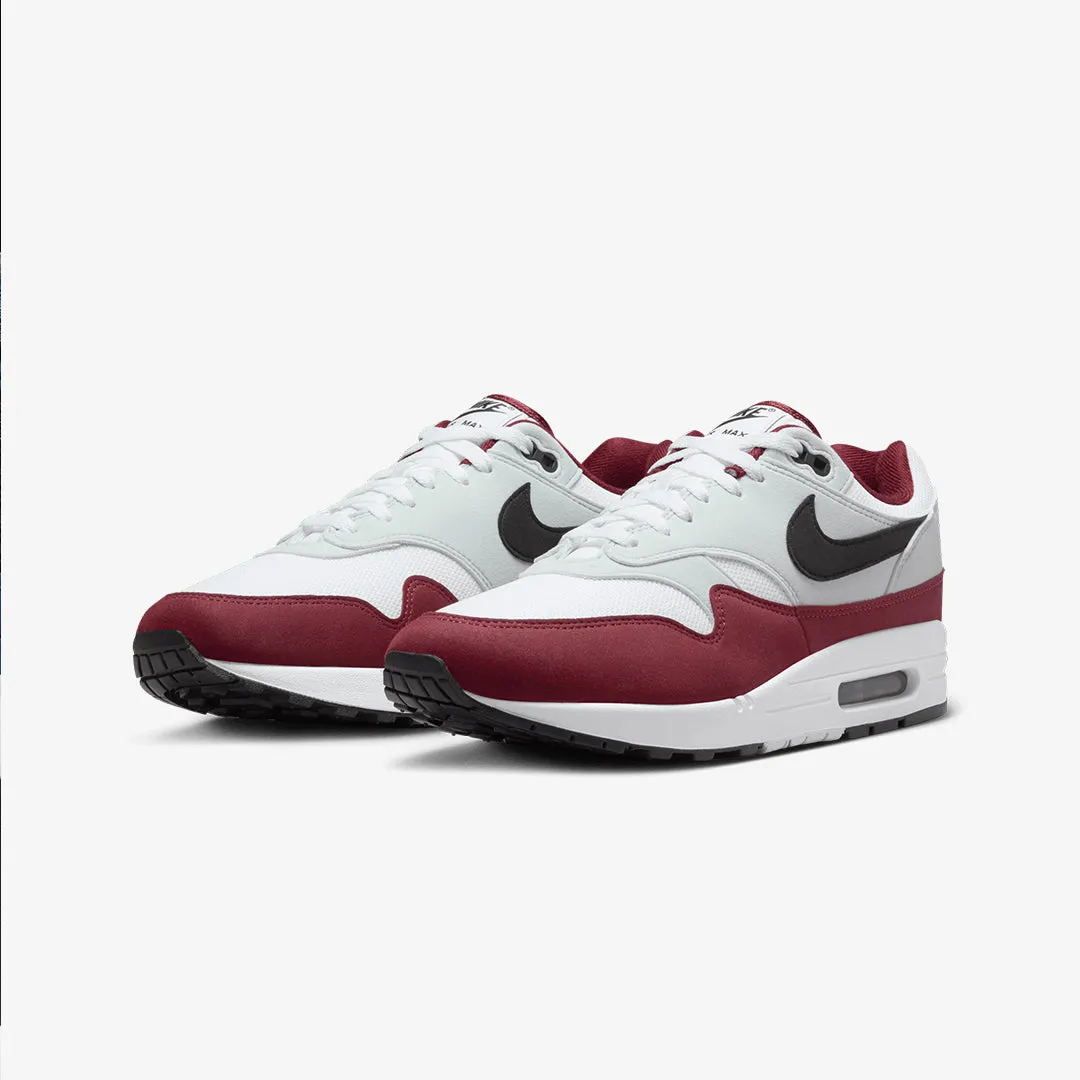 Nike | AIR MAX 1  { WHITE/BLACK-DARK TEAM RED-PURE PLATINUM