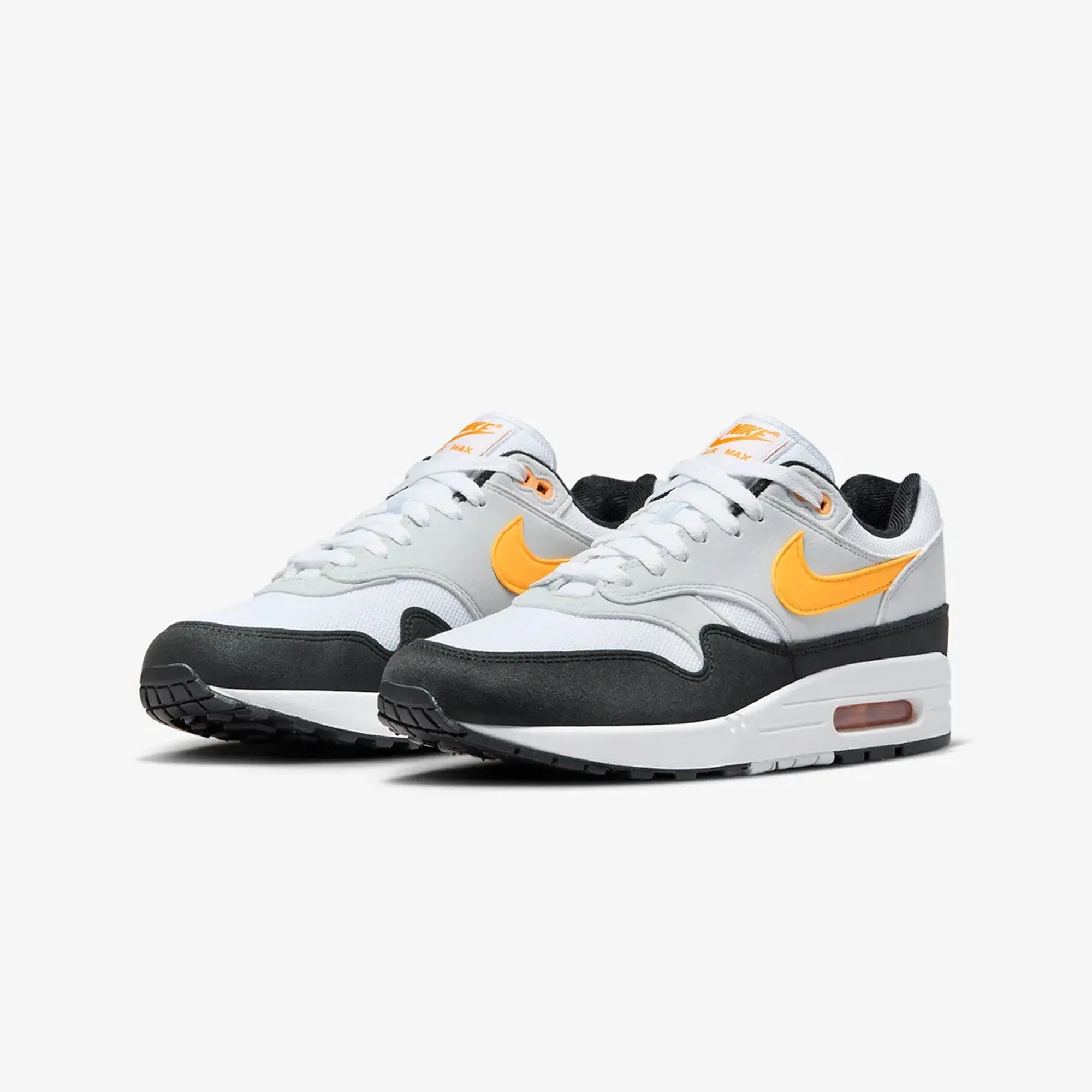 Nike | AIR MAX 1  { WHITE/UNIVERSITY GOLD-BLACK