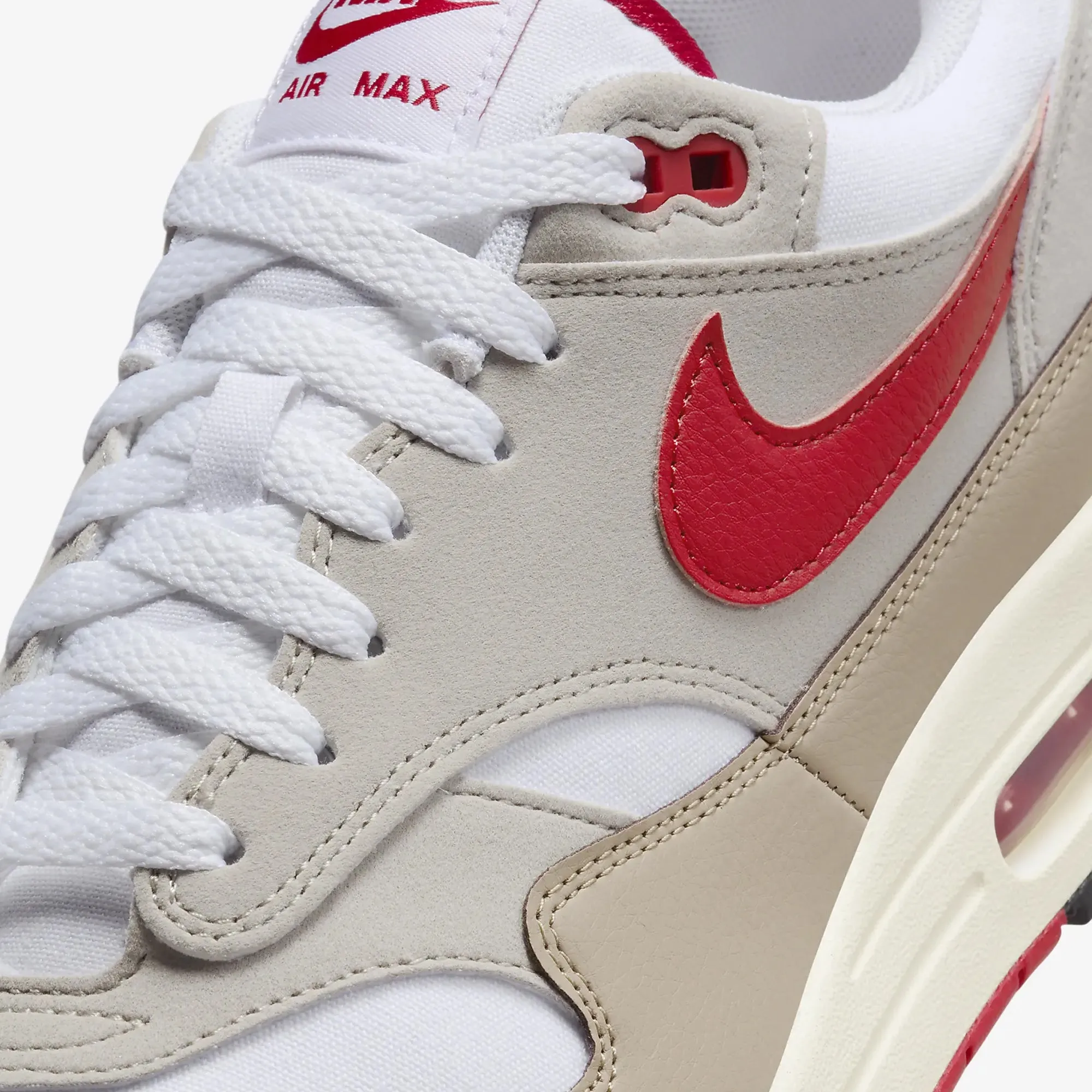 Nike | AIR MAX 1  { WHITE/UNIVERSITY RED-CREAM II-LIMESTONE