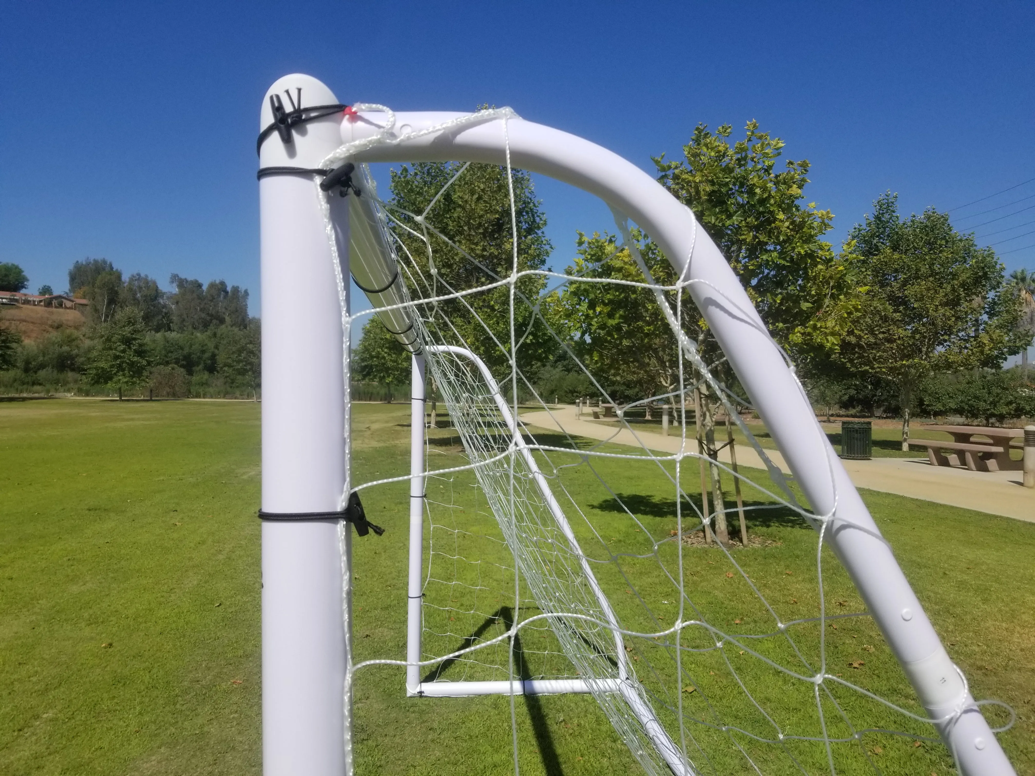 Vallerta® 10 X 6 Ft. PVC Soccer Goal w/Carry Bag & Weatherproof Net