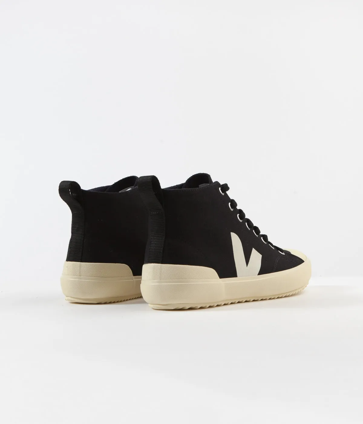 Veja Nova HT Canvas Shoes - Black / Butter Sole